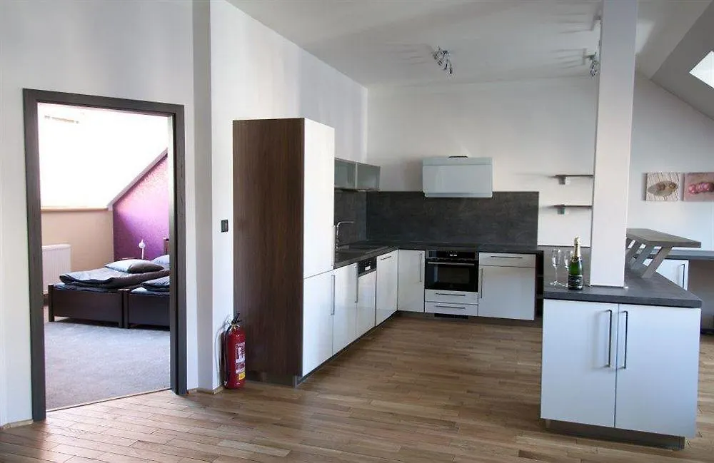 Apartmany Becherplatz Karlsbad 0*,  Tschechische Republik